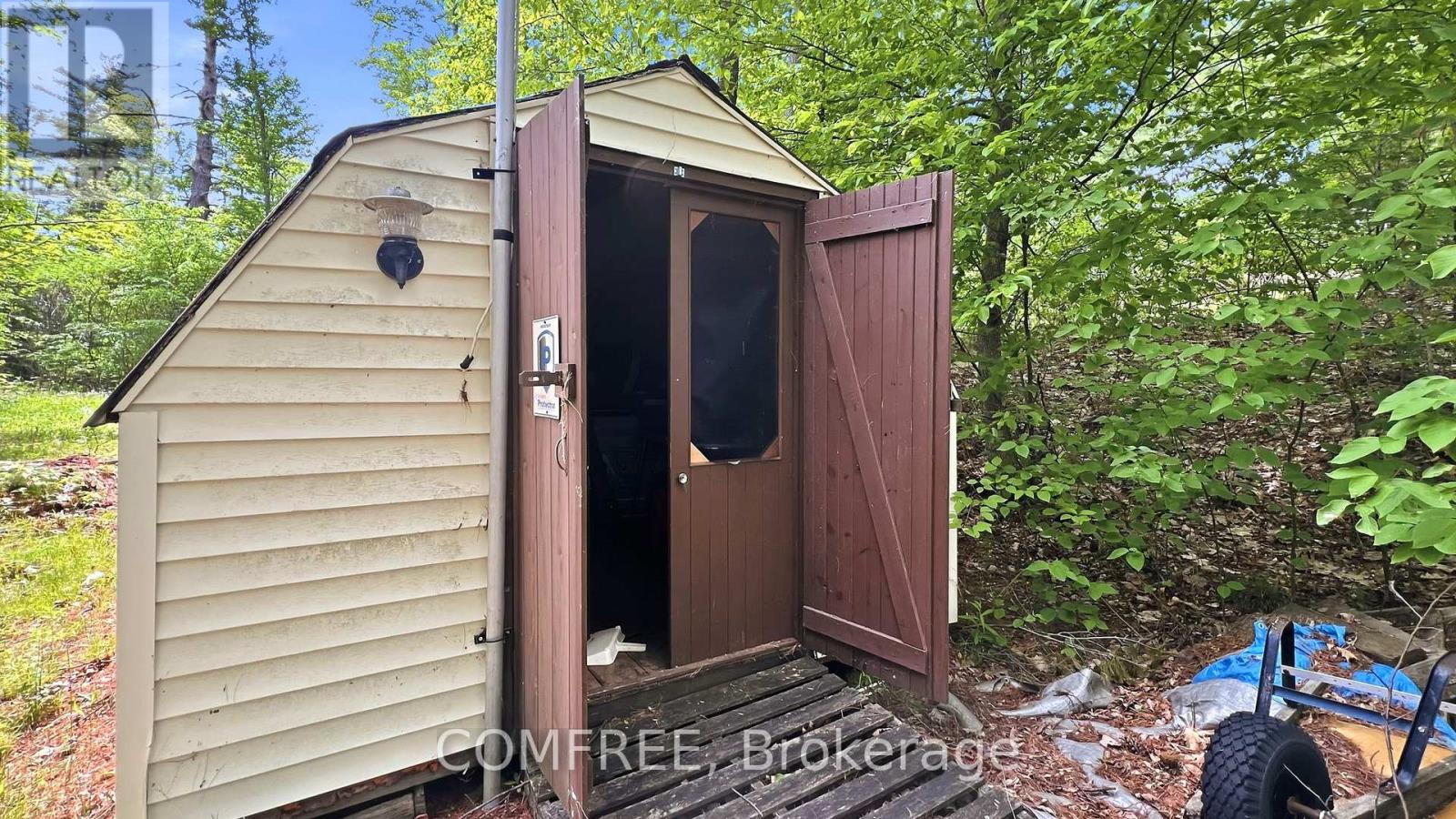 199 LOWER CROW LANE - 20