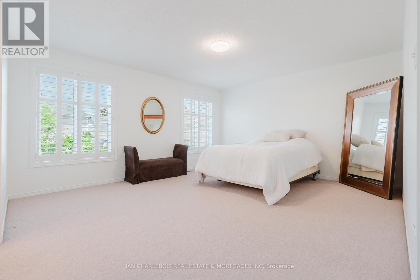 6020 LONGLEAF DRIVE — photo 19 of 37