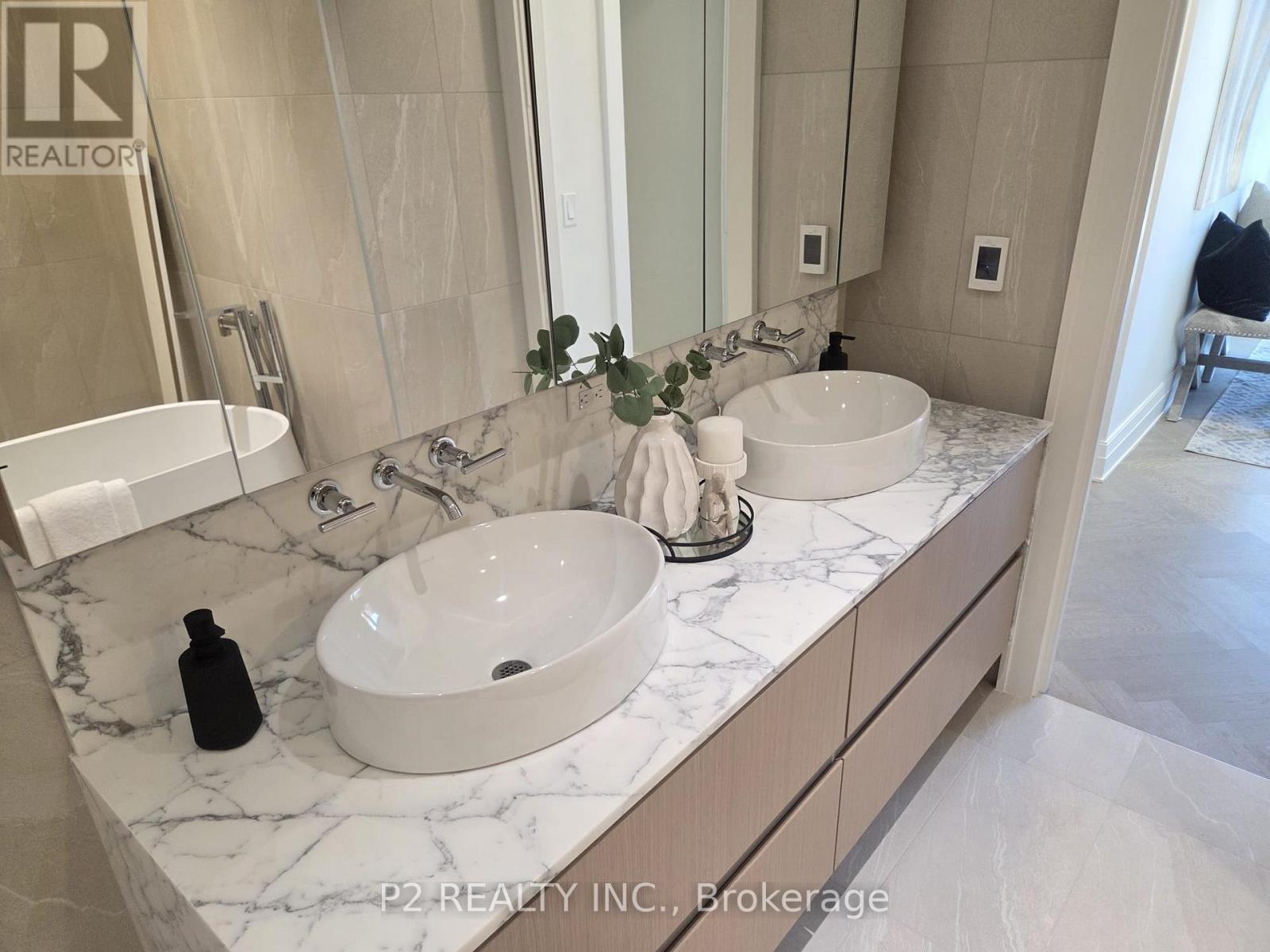 #102 2 FOREST HILL ROAD - Image 16