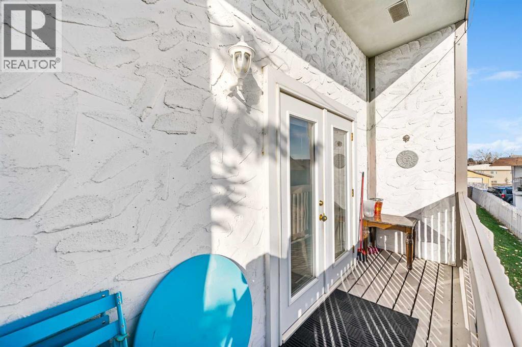 1, 455 Huntsville Crescent NW — photo 43
