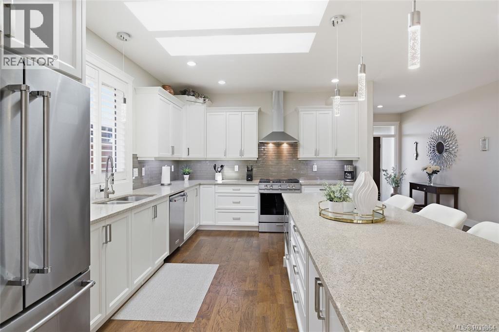 158 Skylark Ave - 10