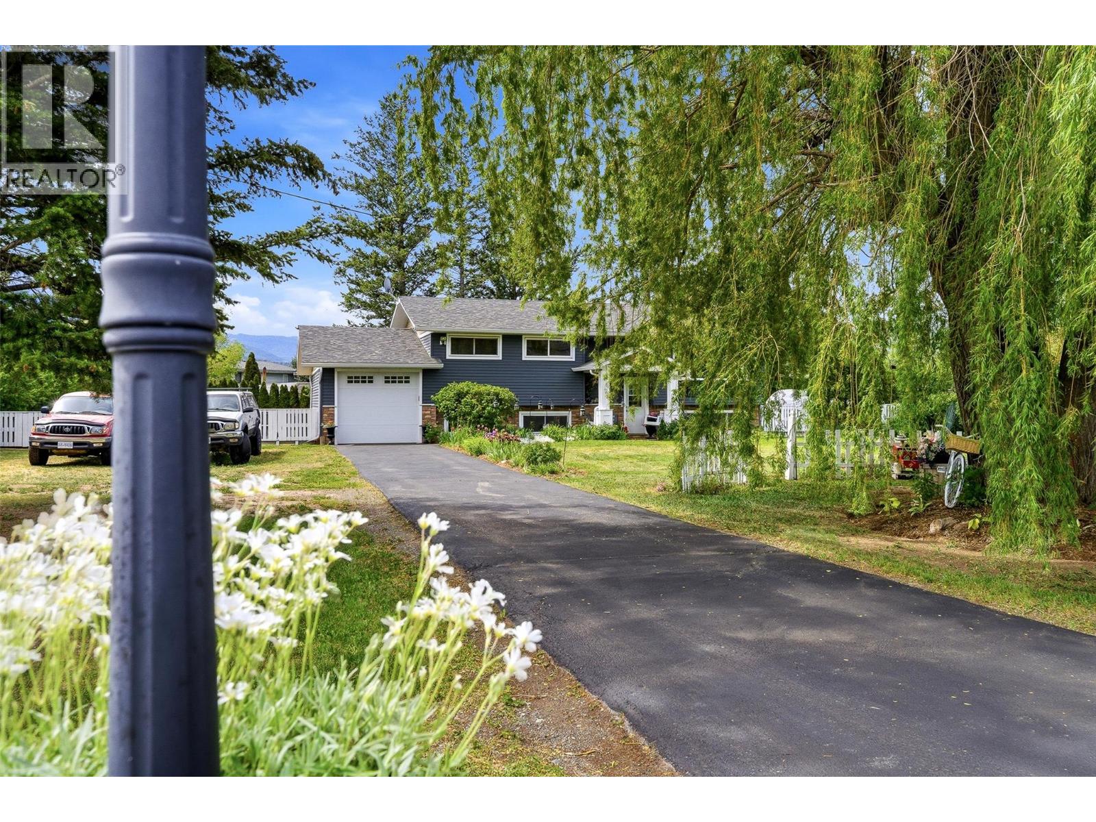2920 Ransom Avenue - 1