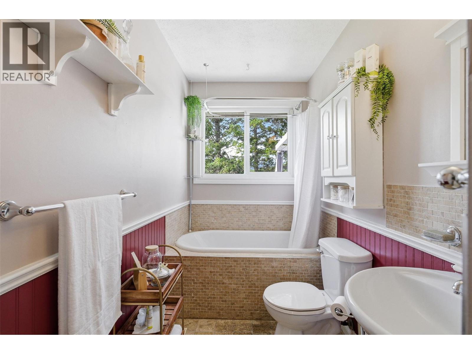 2920 Ransom Avenue - 26