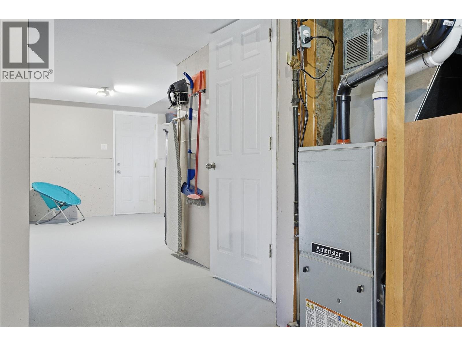 2920 Ransom Avenue - 44