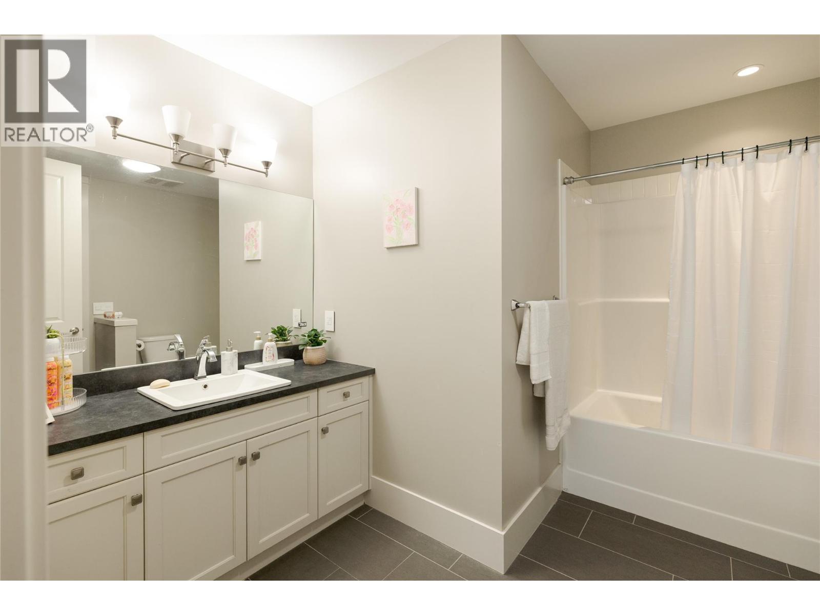 147 515 Wren Place, Kelowna