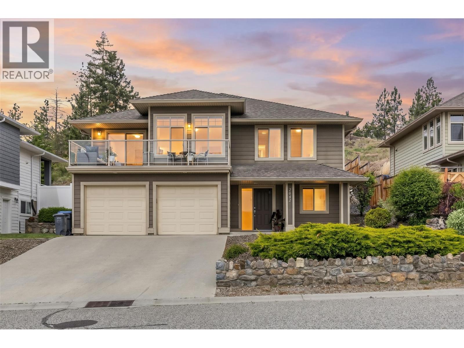 2042 Moonbeam Close - Image 2