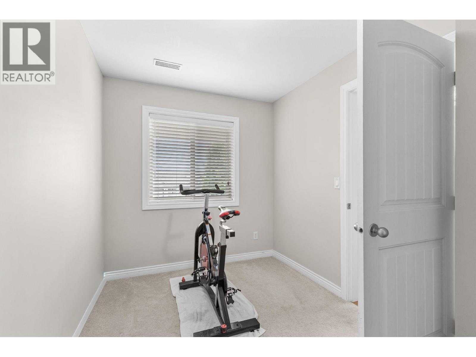 2042 Moonbeam Close - 59