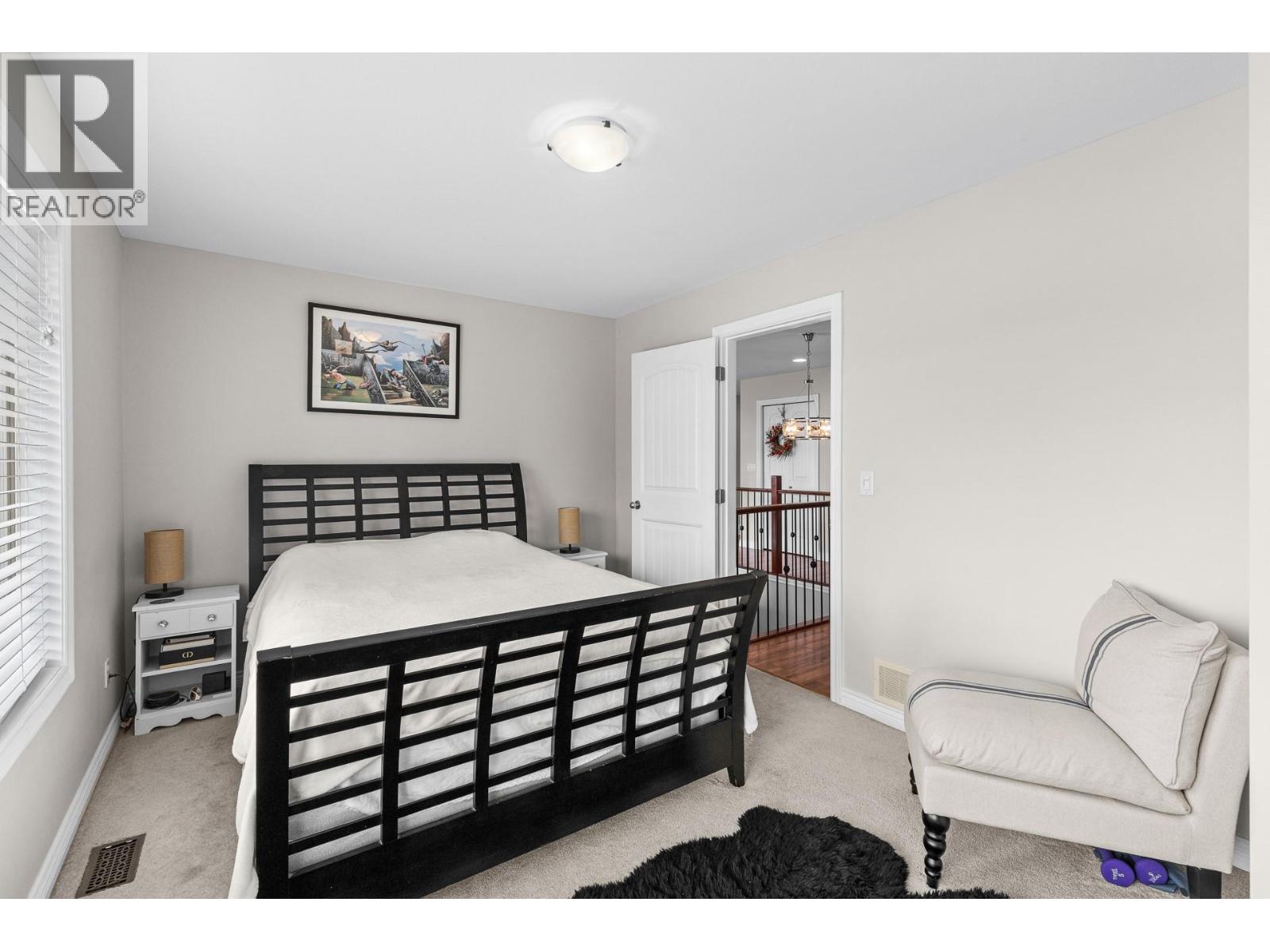 2042 Moonbeam Close - 31