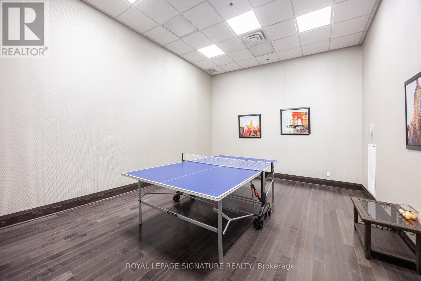 #2103 19 GRAND TRUNK CRESCENT - 24