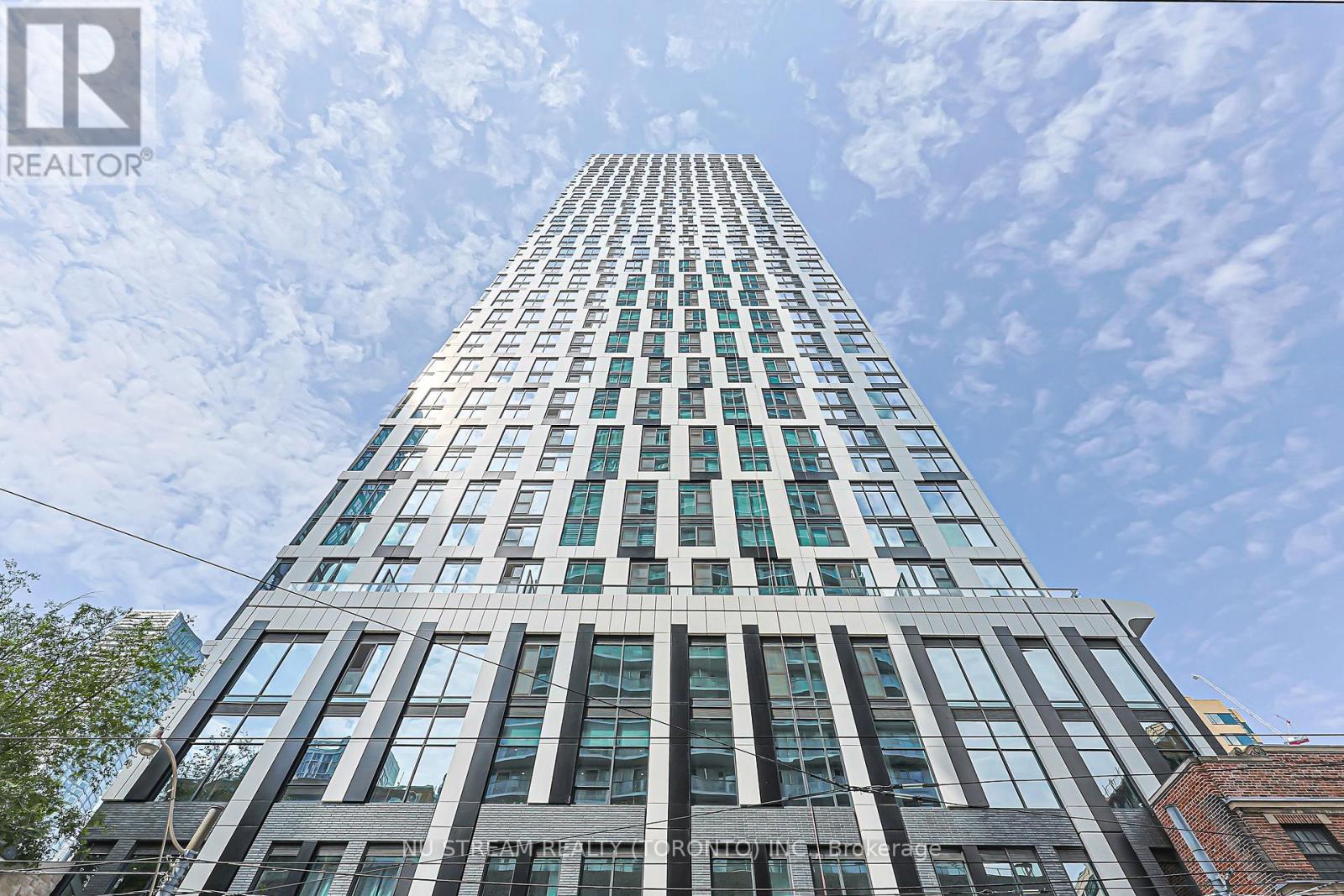 Listing photo of 4708 - 252 CHURCH STREET