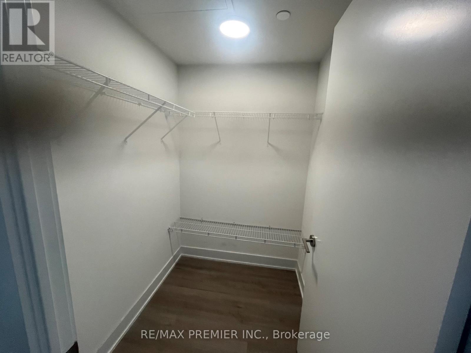 #3506 8 CUMBERLAND STREET - 18