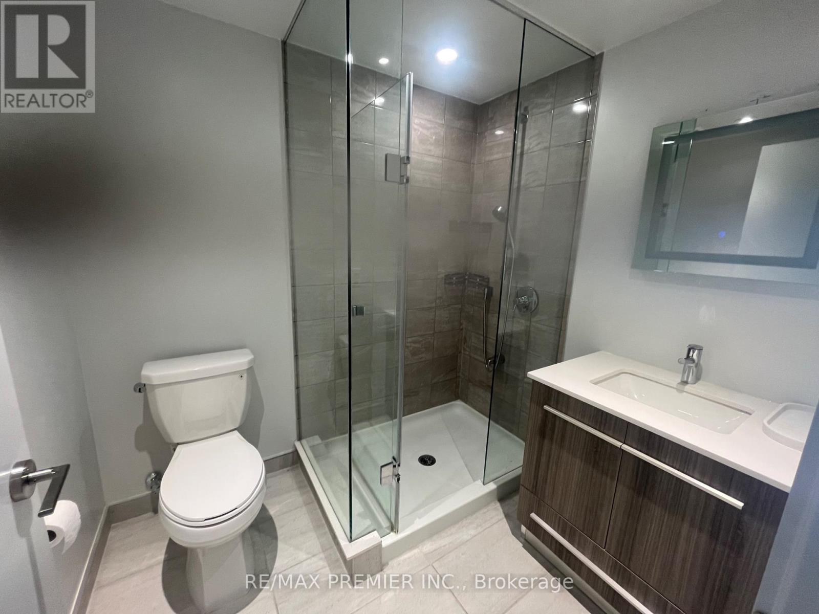 #3506 8 CUMBERLAND STREET - 20