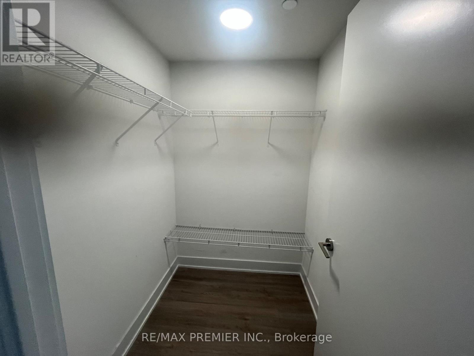 #3506 8 CUMBERLAND STREET - 23