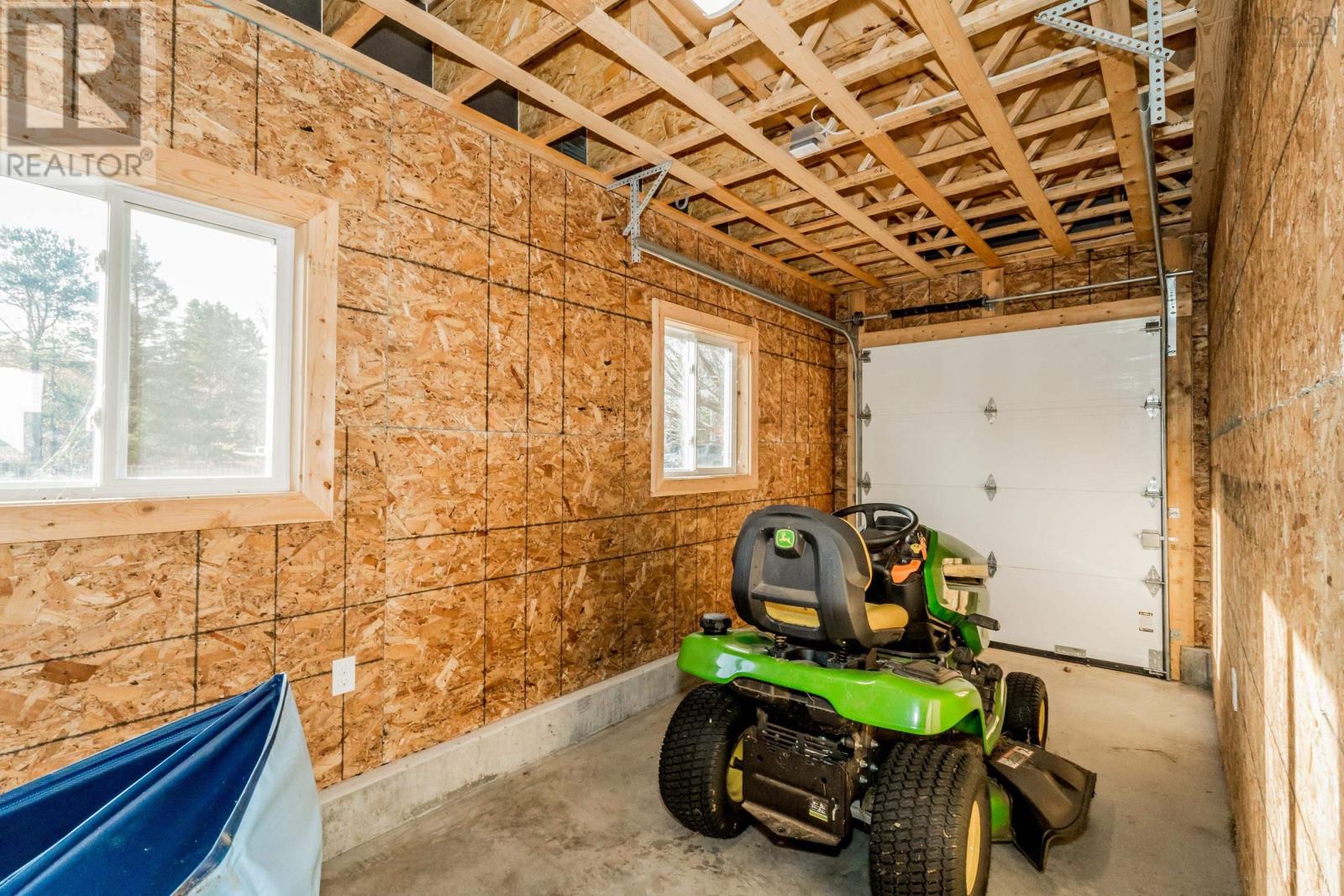 1546 Spurr Road - 26