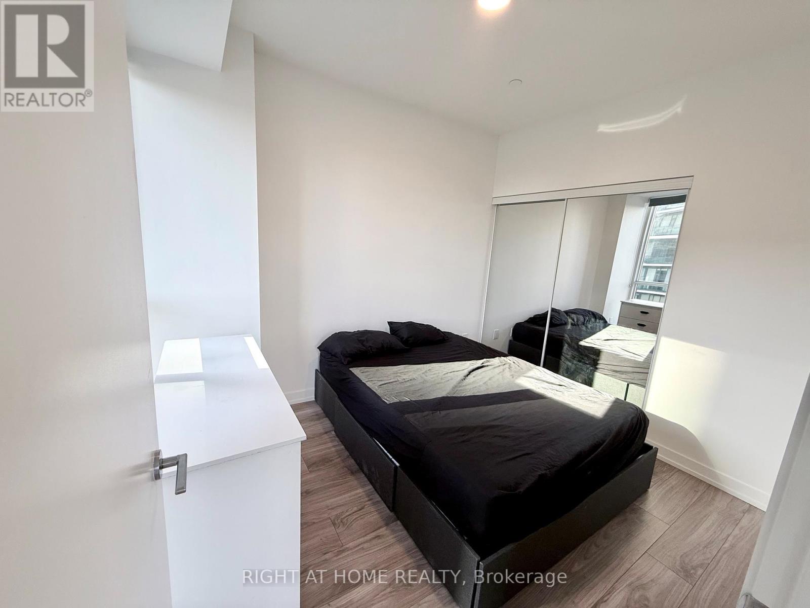 #606 4065 CONFEDERATION PKWY PARKWAY - 11