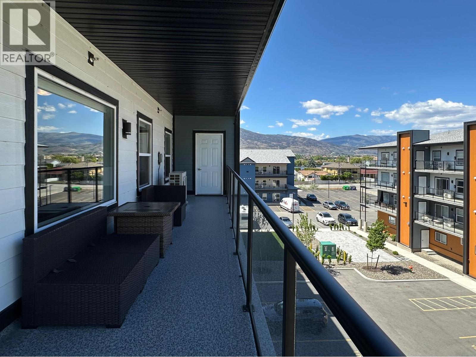 #403 5620 51st Street - 5