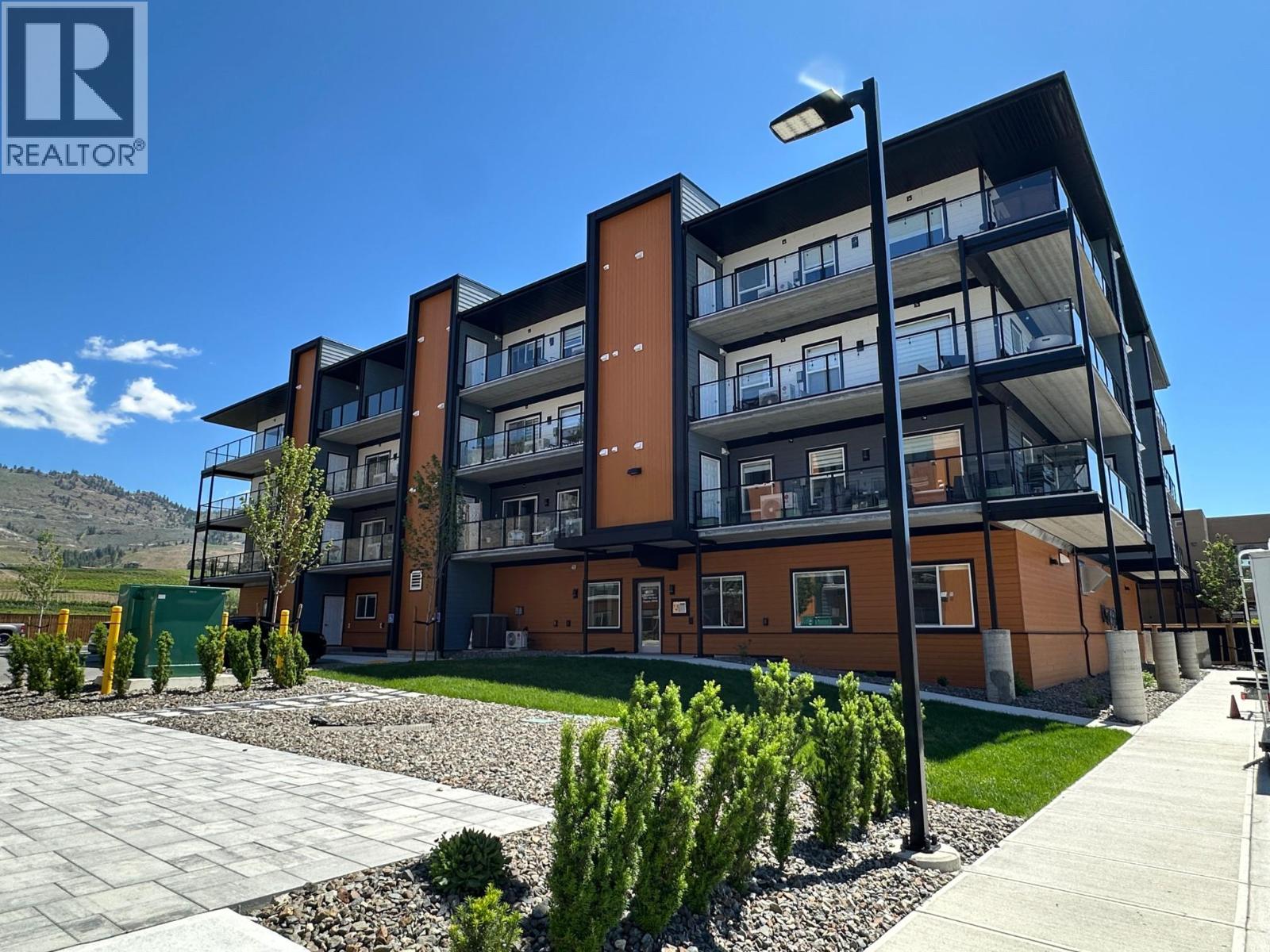 #403 5620 51st Street - 33