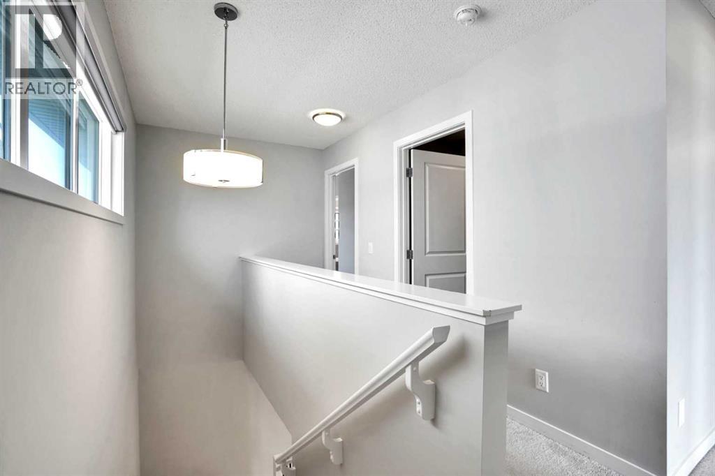 186 Carringvue Park NW - 22