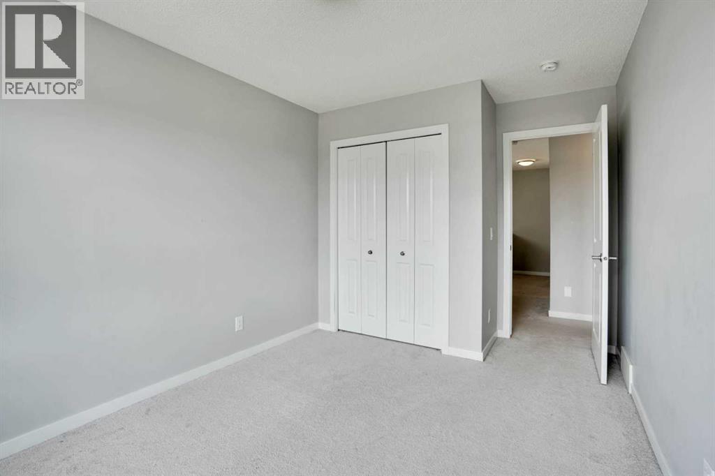 186 Carringvue Park NW - 27