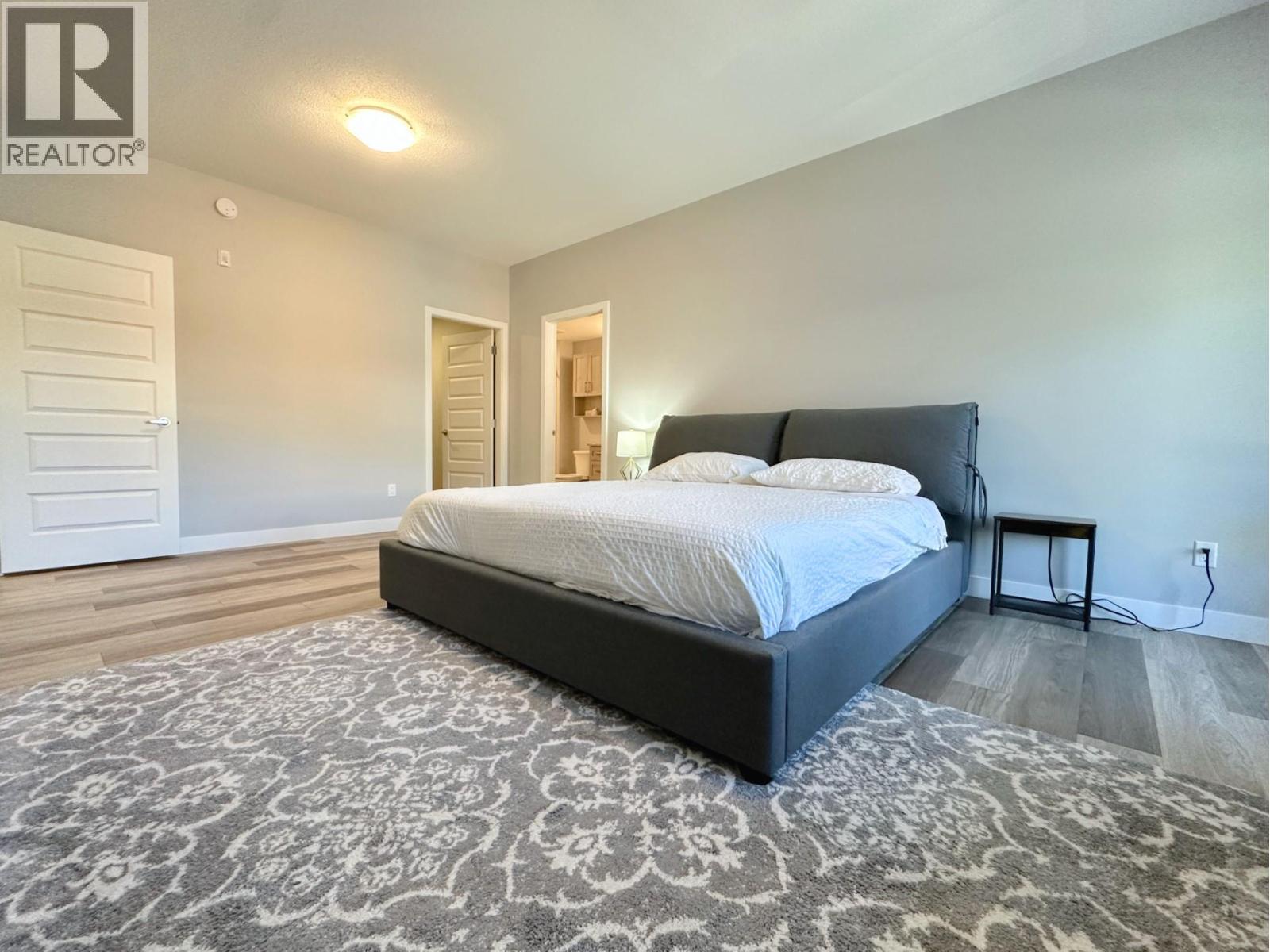 #403 5620 51st Street - 26
