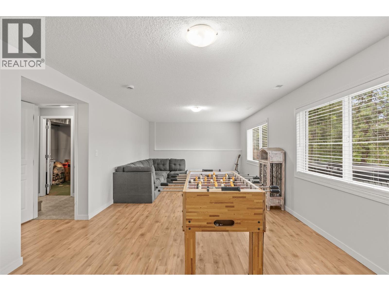 4666 Grandview Flats Road N - 34