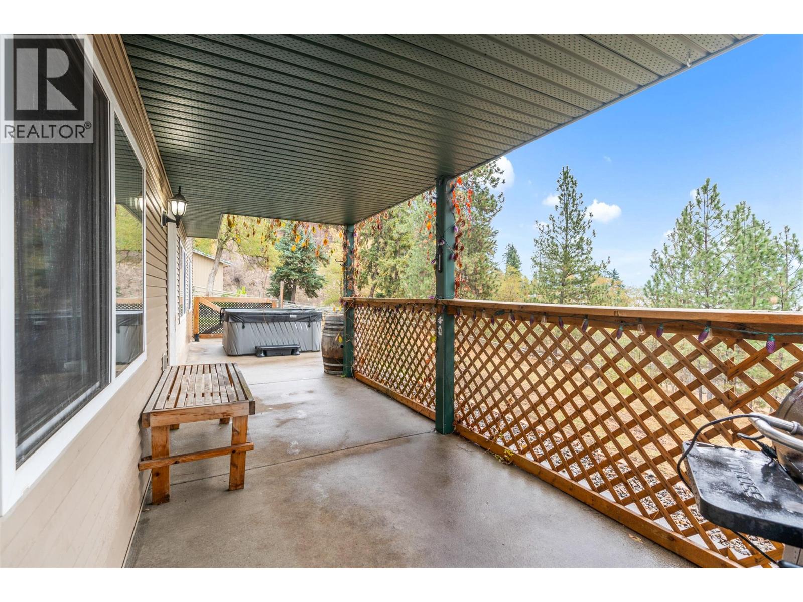 4666 Grandview Flats Road N - 60