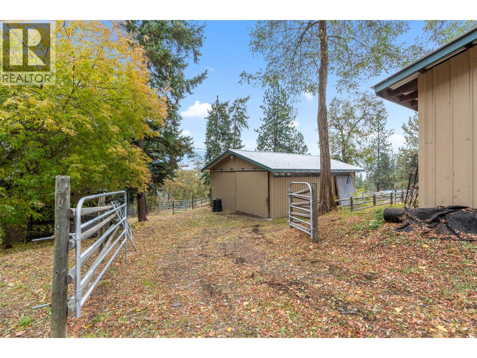 4666 Grandview Flats Road N - 56