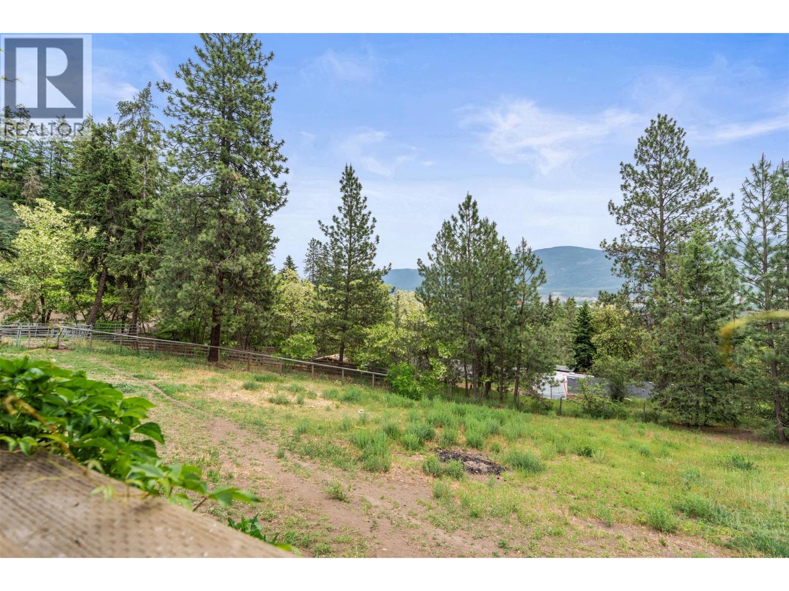 4666 Grandview Flats Road N - 70