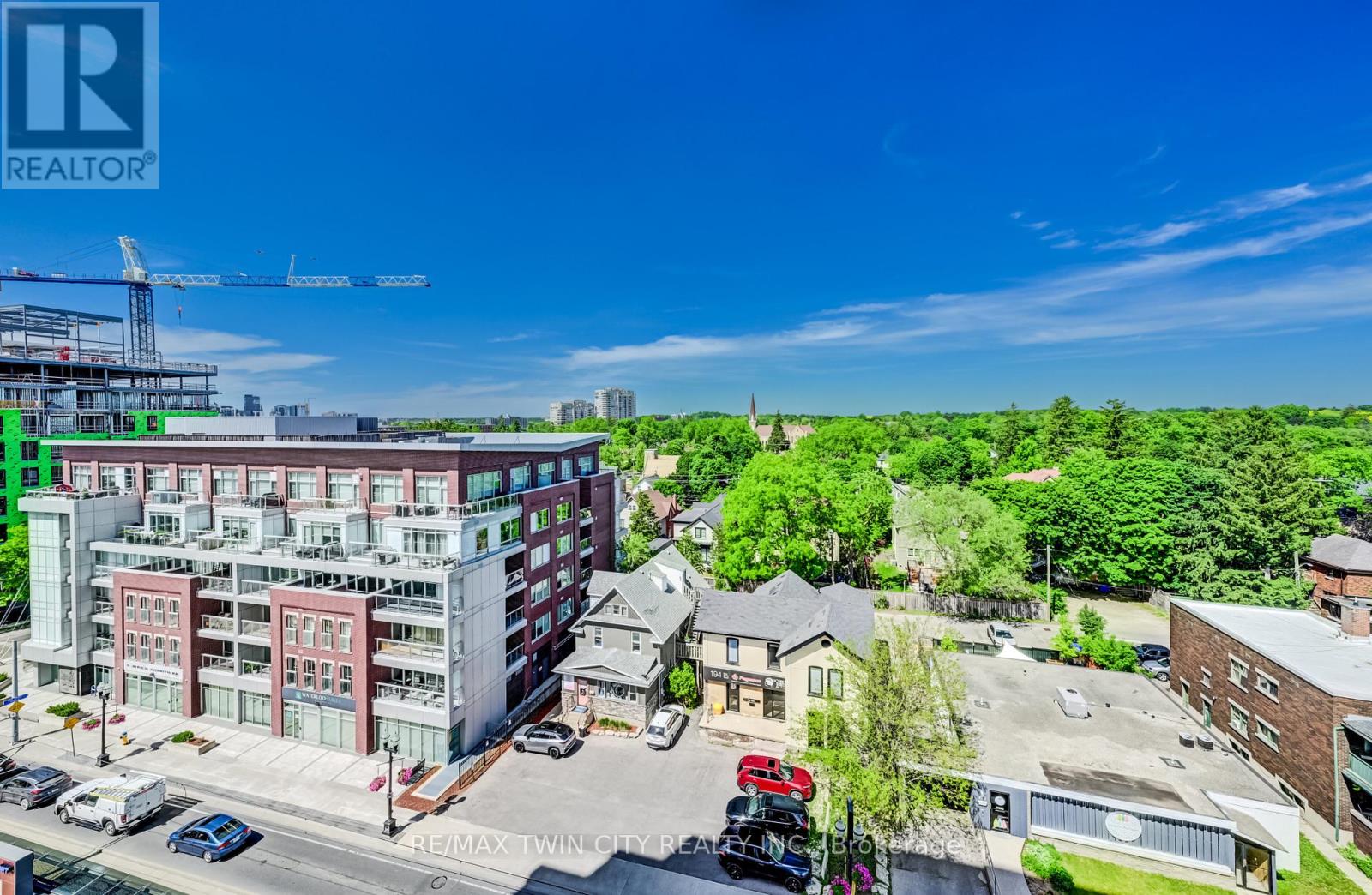 #706 191 KING STREET S - 26