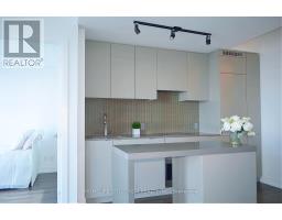 5001 - 7 Grenville Street, Toronto, ON M4Y1W9 Photo 11