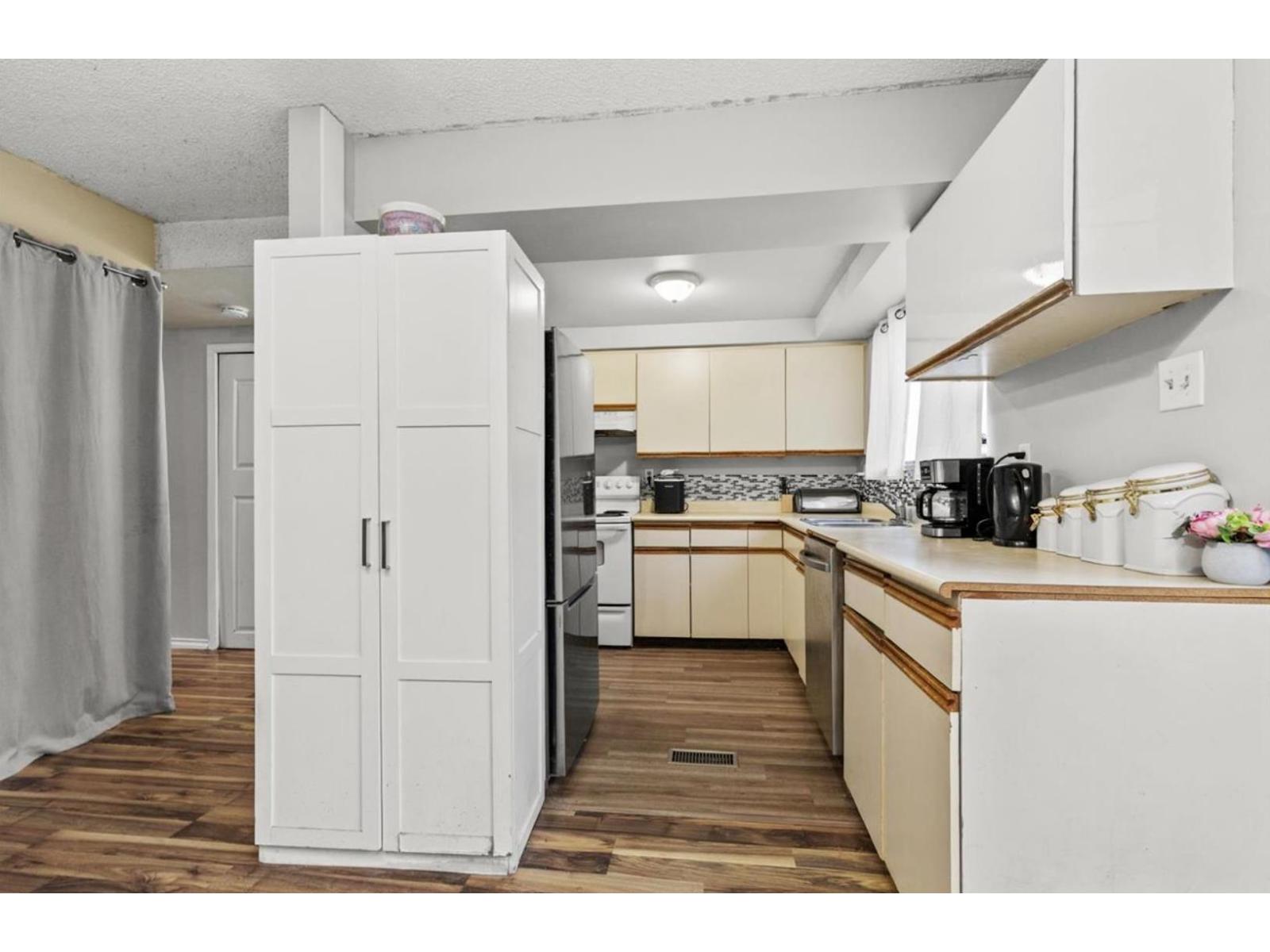 32369 GREBE CRESCENT, Mission