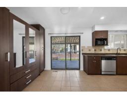 12959 Carluke Crescent, Surrey, BC V3V6R5 Photo 9
