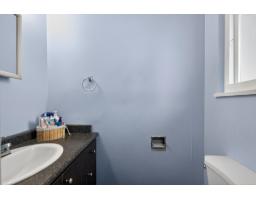 12959 Carluke Crescent, Surrey, BC V3V6R5 Photo 15