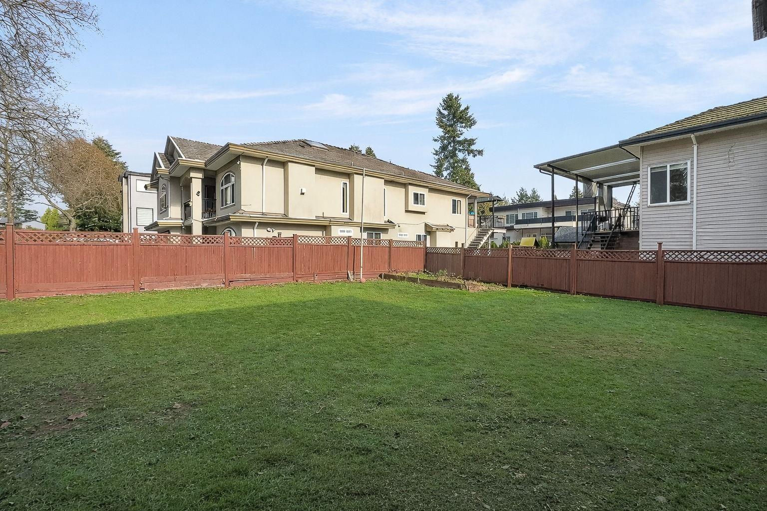 6 Bed, 4 Bath House for Sale in Surrey – 12959 CARLUKE CRESCENT, Surrey – MLS# R3133390 - Image 17