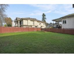 12959 Carluke Crescent, Surrey, BC V3V6R5 Photo 35