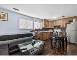12959 Carluke Crescent, Surrey, BC V3V6R5 Photo 19