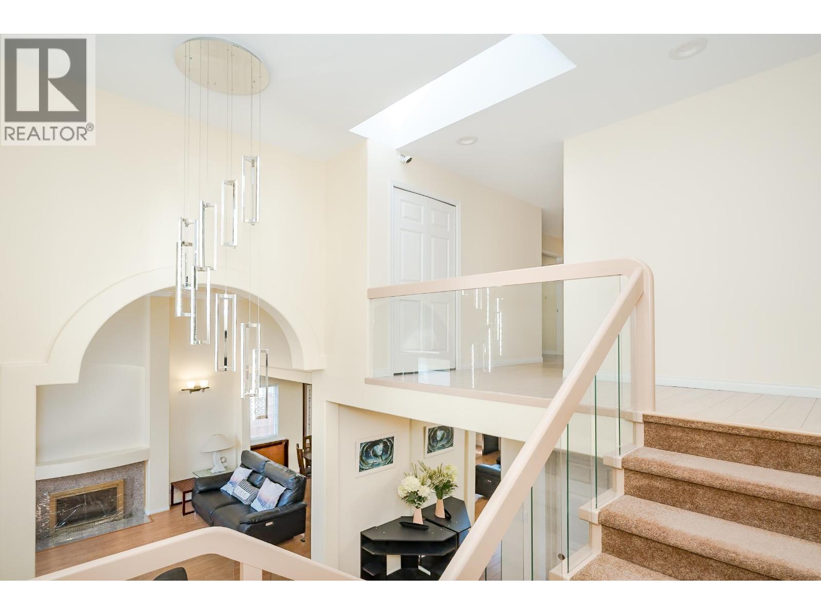 12100 CAMERON Drive, Richmond