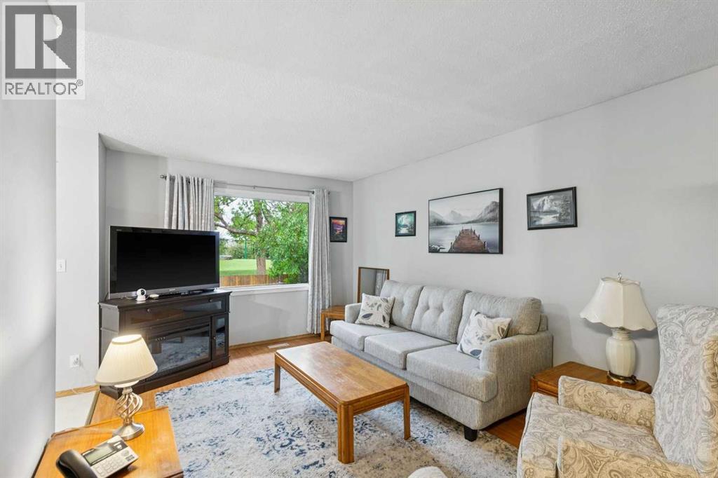 118, 6100 4 Avenue NE - photo 4