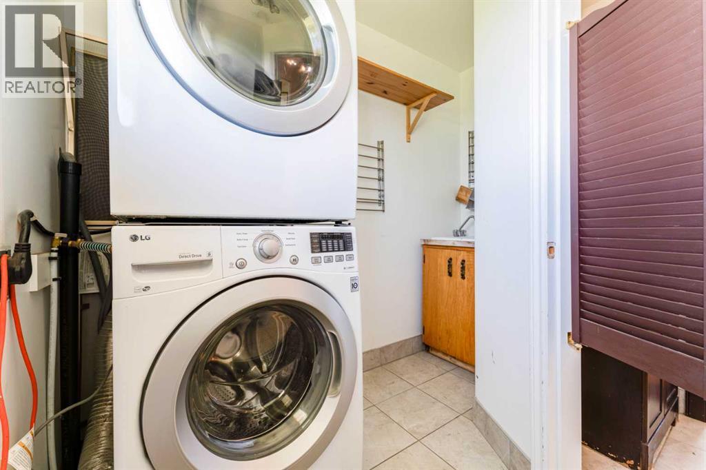 main floor laundry
