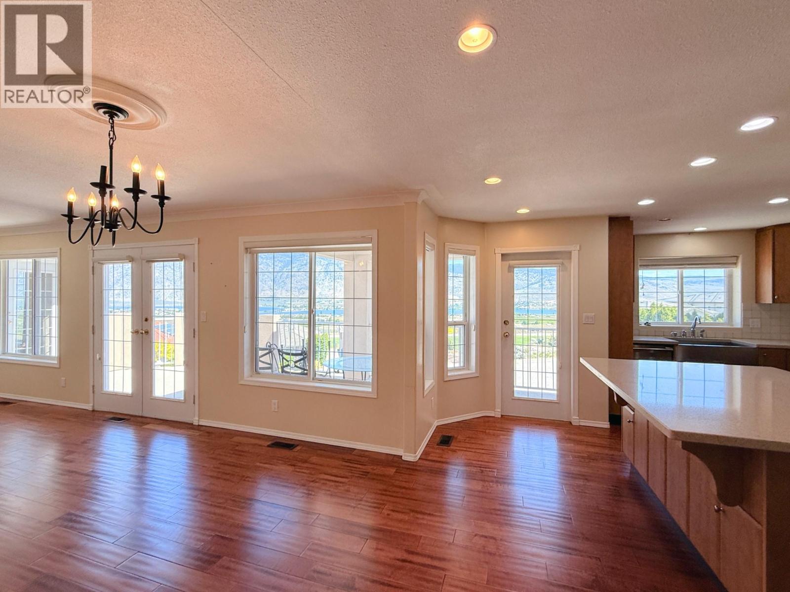 4016 PEBBLE BEACH Drive - 5
