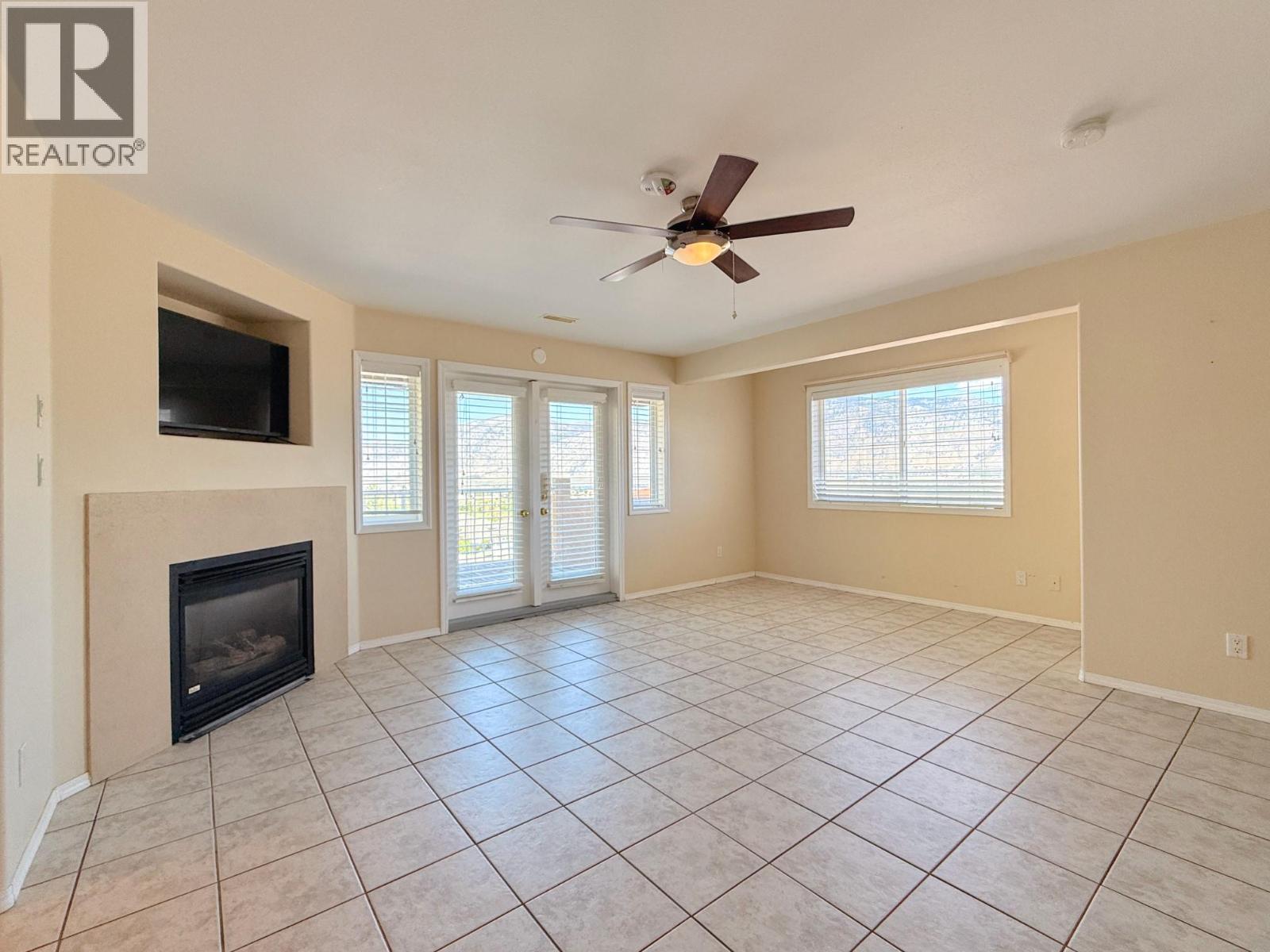 4016 PEBBLE BEACH Drive - 28