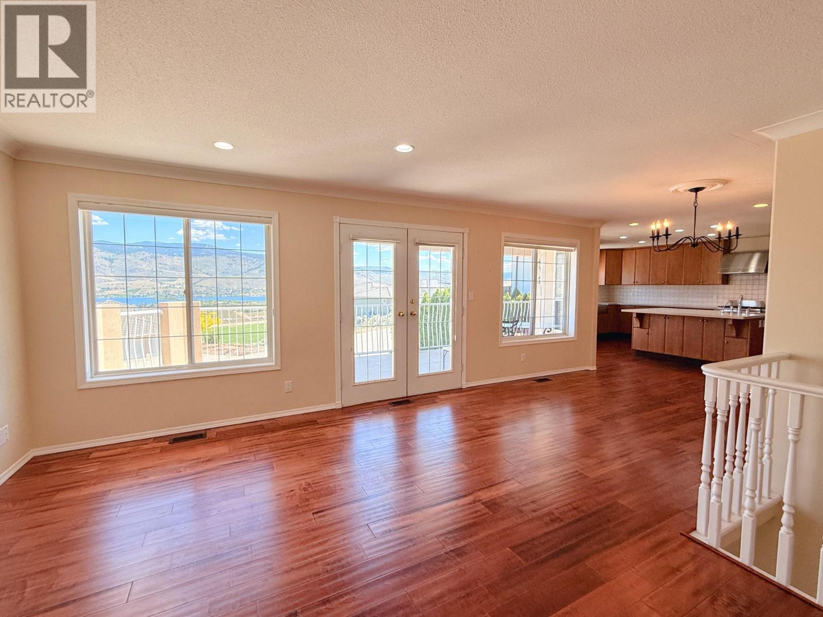 4016 PEBBLE BEACH Drive - 6