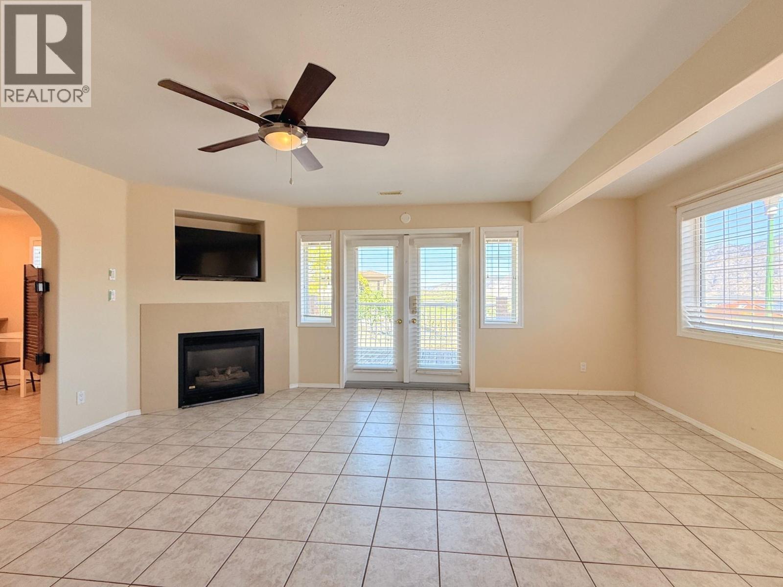 4016 PEBBLE BEACH Drive - 27