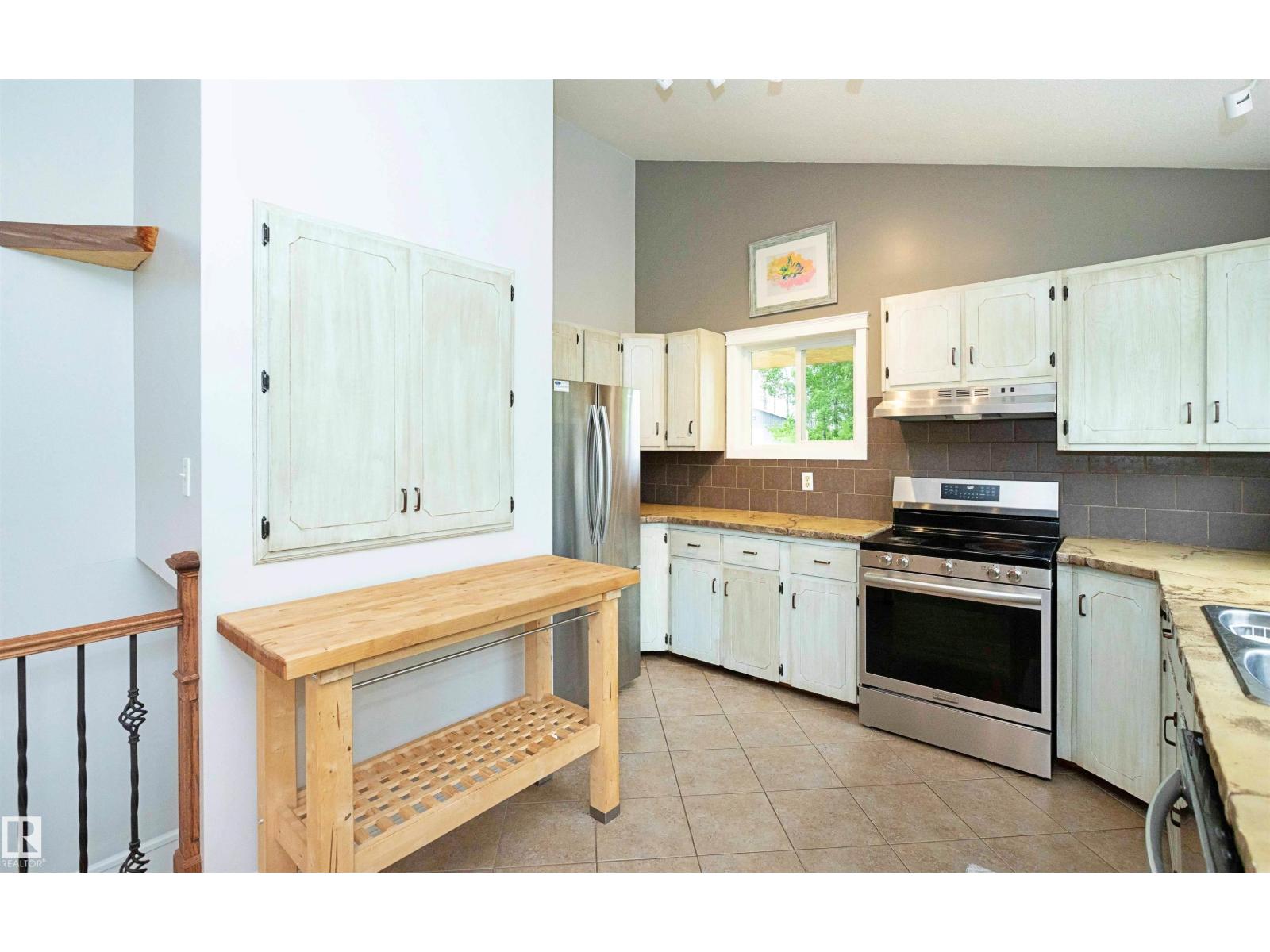 624031 RGE ROAD 64 — photo 14