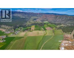 4951 97 Highway, Westwold, BC V0E3B0 Photo 10