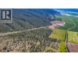 4951 97 Highway, Westwold, BC V0E3B0 Photo 14