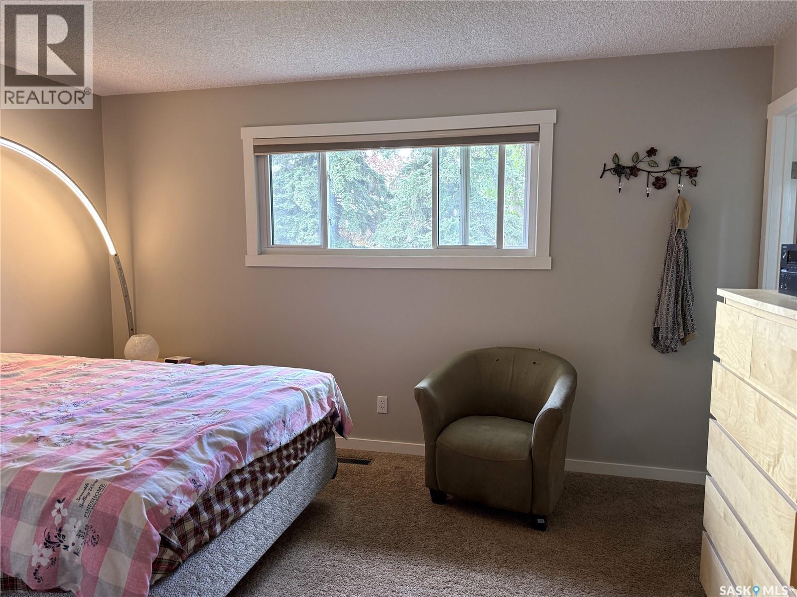 23 Tufts CRESCENT — photo 13
