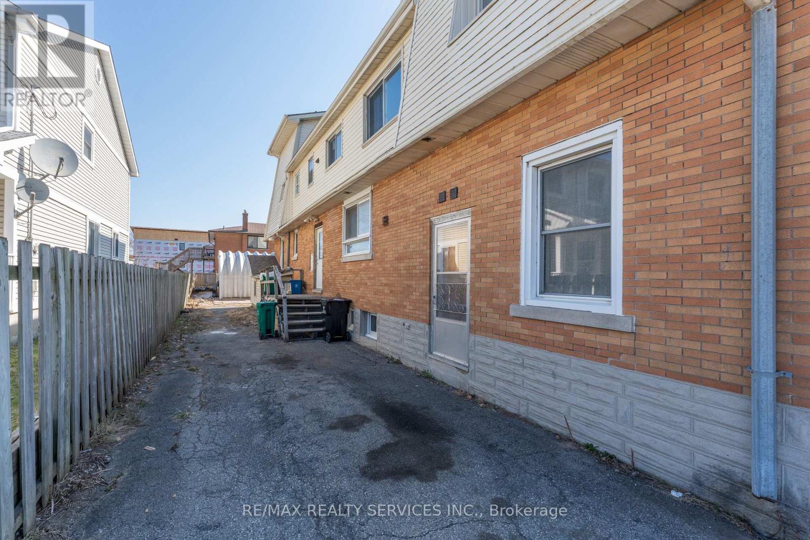 72 FLORENCE AVENUE - 11