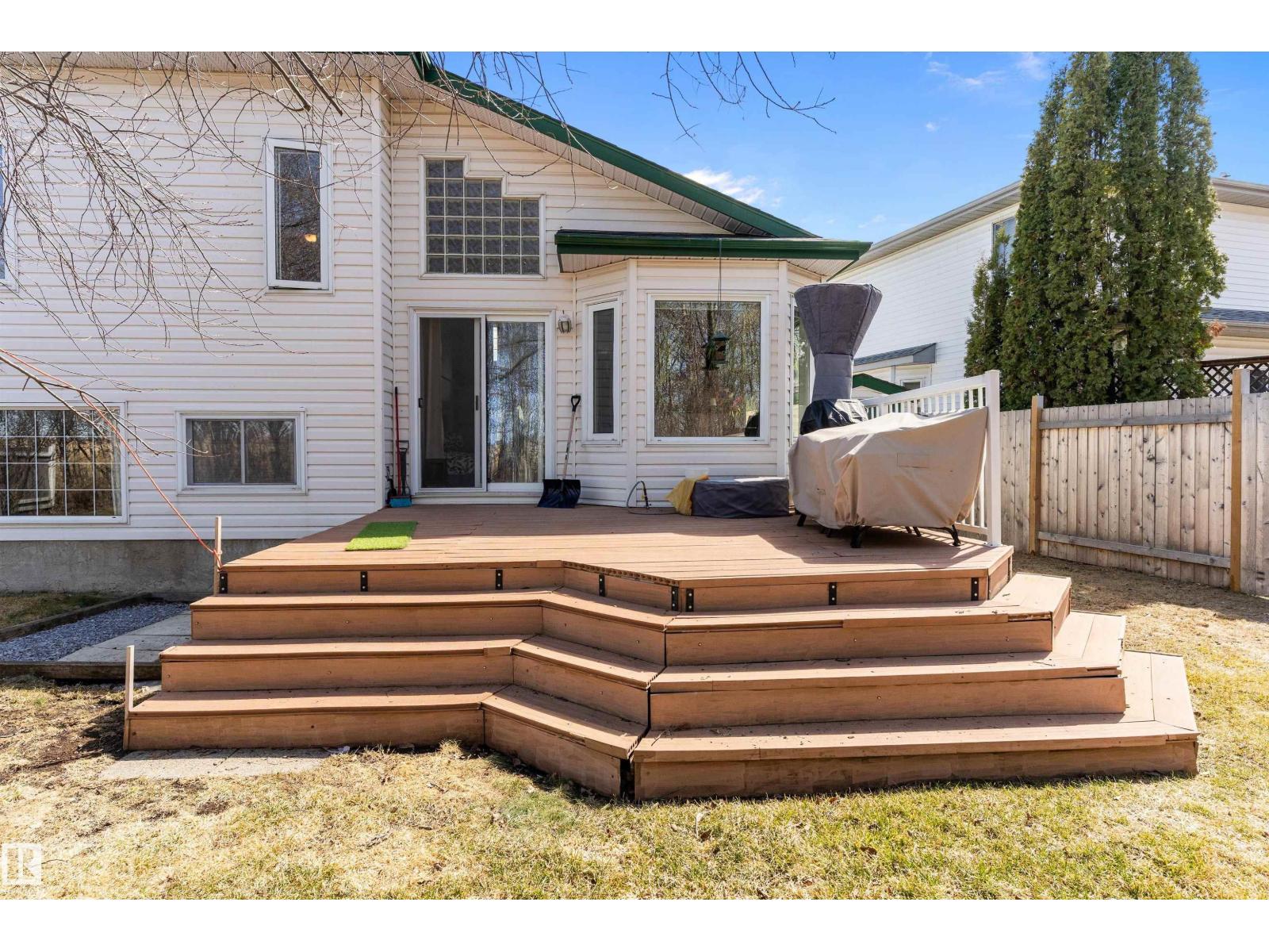 11328 173 AV NW - 31