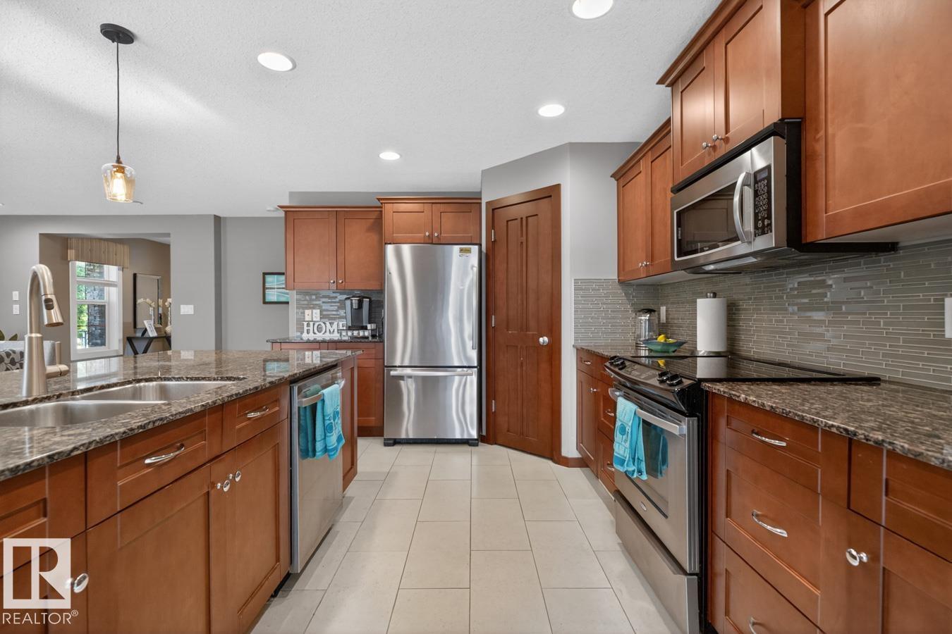 84 CLEARWATER LN — photo 16